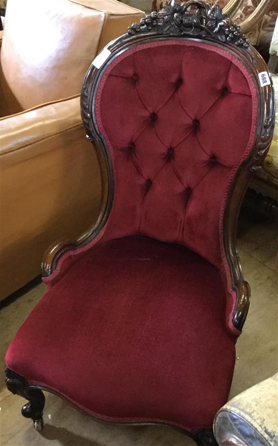 Victorian walnut spoonback chair